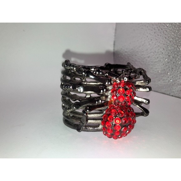 Red Rhinestone Spider Gun Metal Silver-Tone 2 3/8 Inch Wide Cuff Bracelet! - Picture 3 of 8